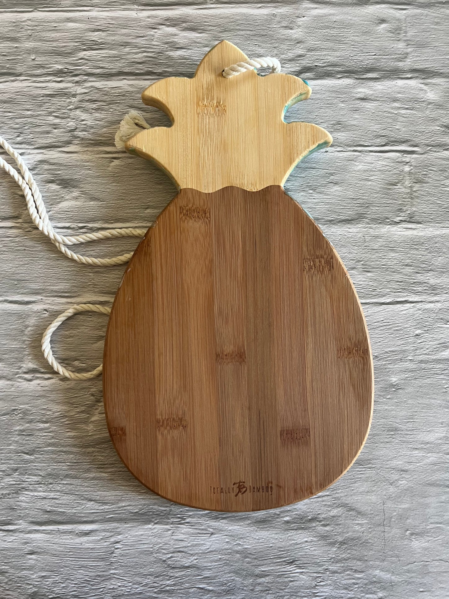 Pineapple Cutting Board